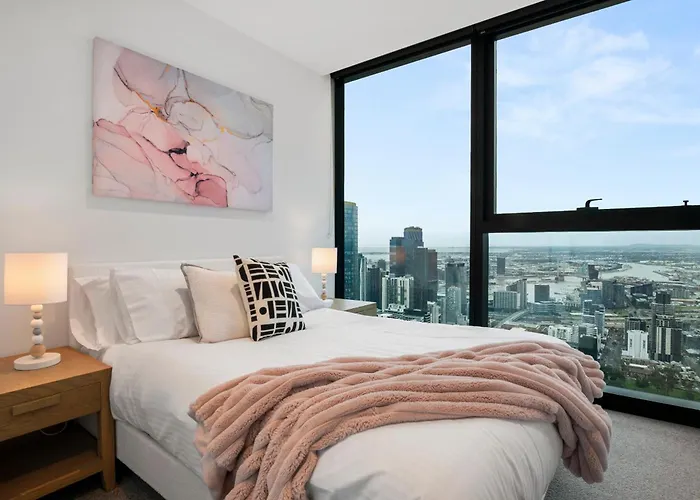 Gorgeous City Views 71St Floor 3Br Apartment With Pool And Gym