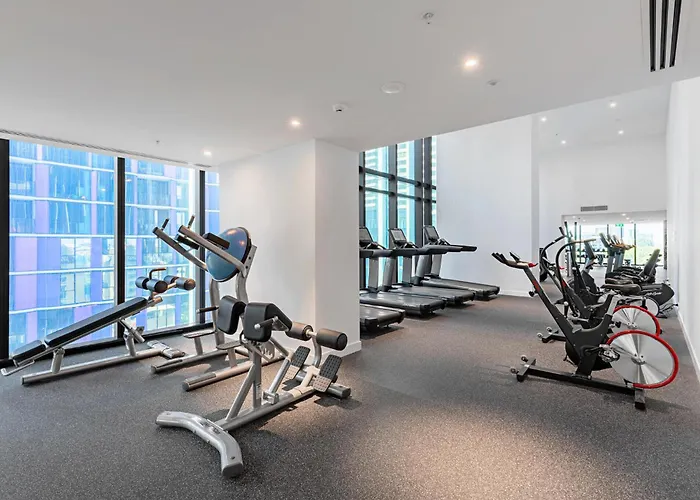Gorgeous City Views 71St Floor 3Br Apartment With Pool And Gym